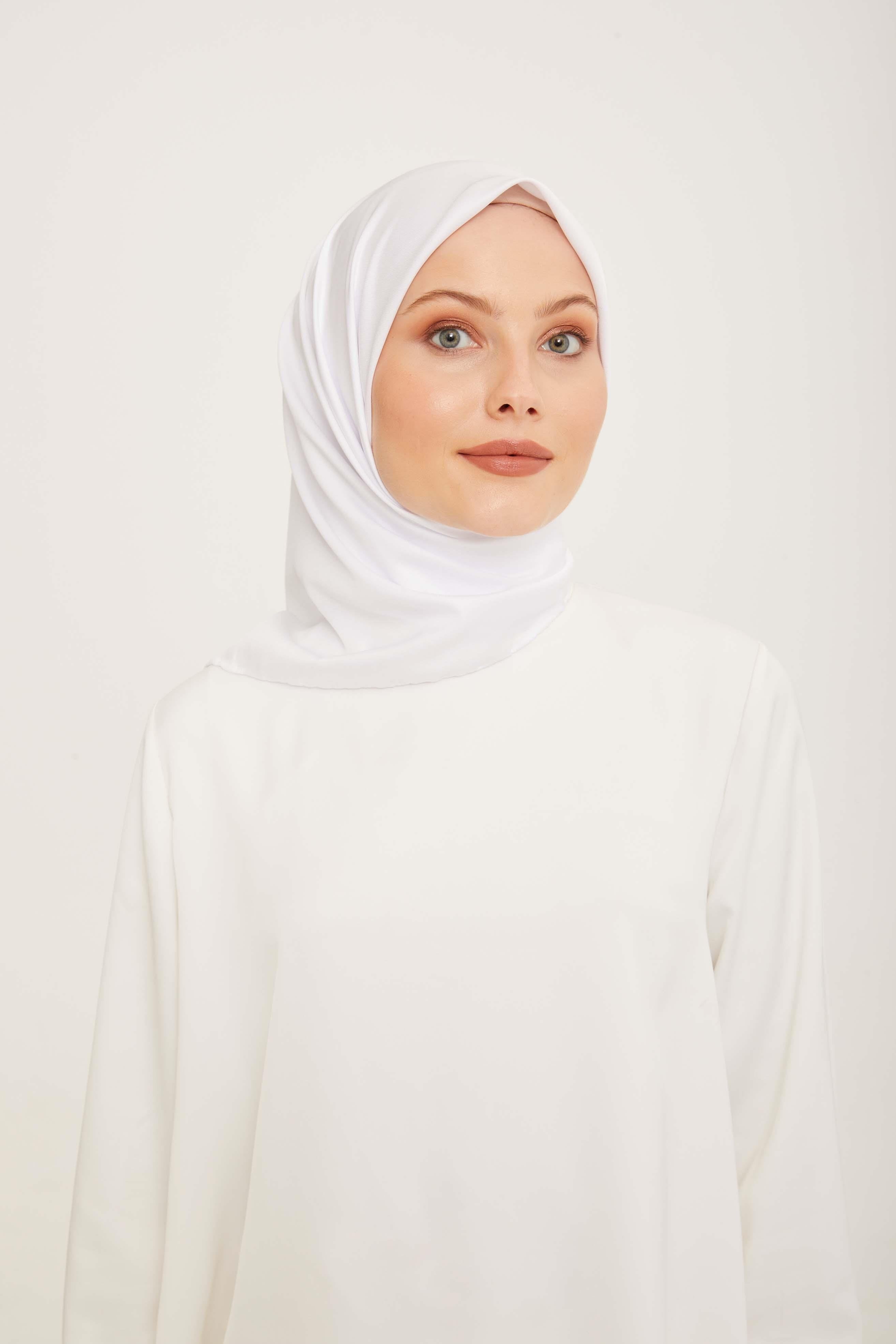 Armine Sport Beyaz Düz Renk Fon Eşarp 147