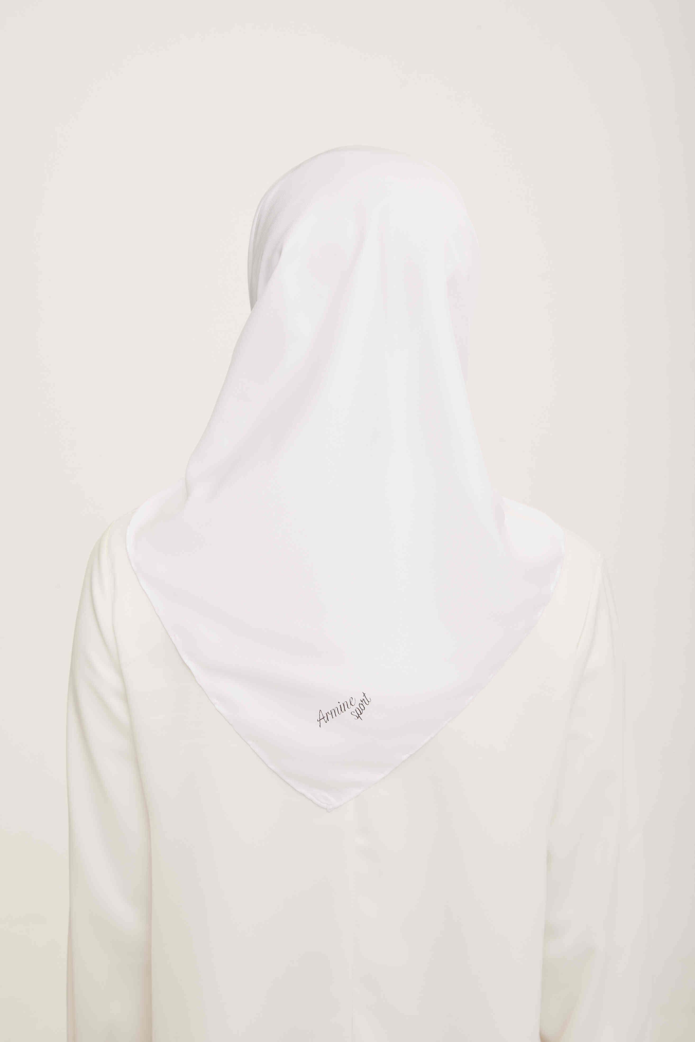 Armine Sport Beyaz Düz Renk Fon Eşarp 147